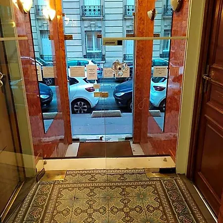 Ouen Szálloda